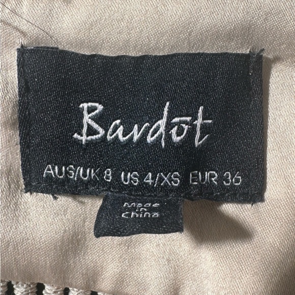 BARDOT Botanica Lace Bodycon Dress Size XS Feminine Wedding Guest Cocktail Dress - Picture 11 of 13